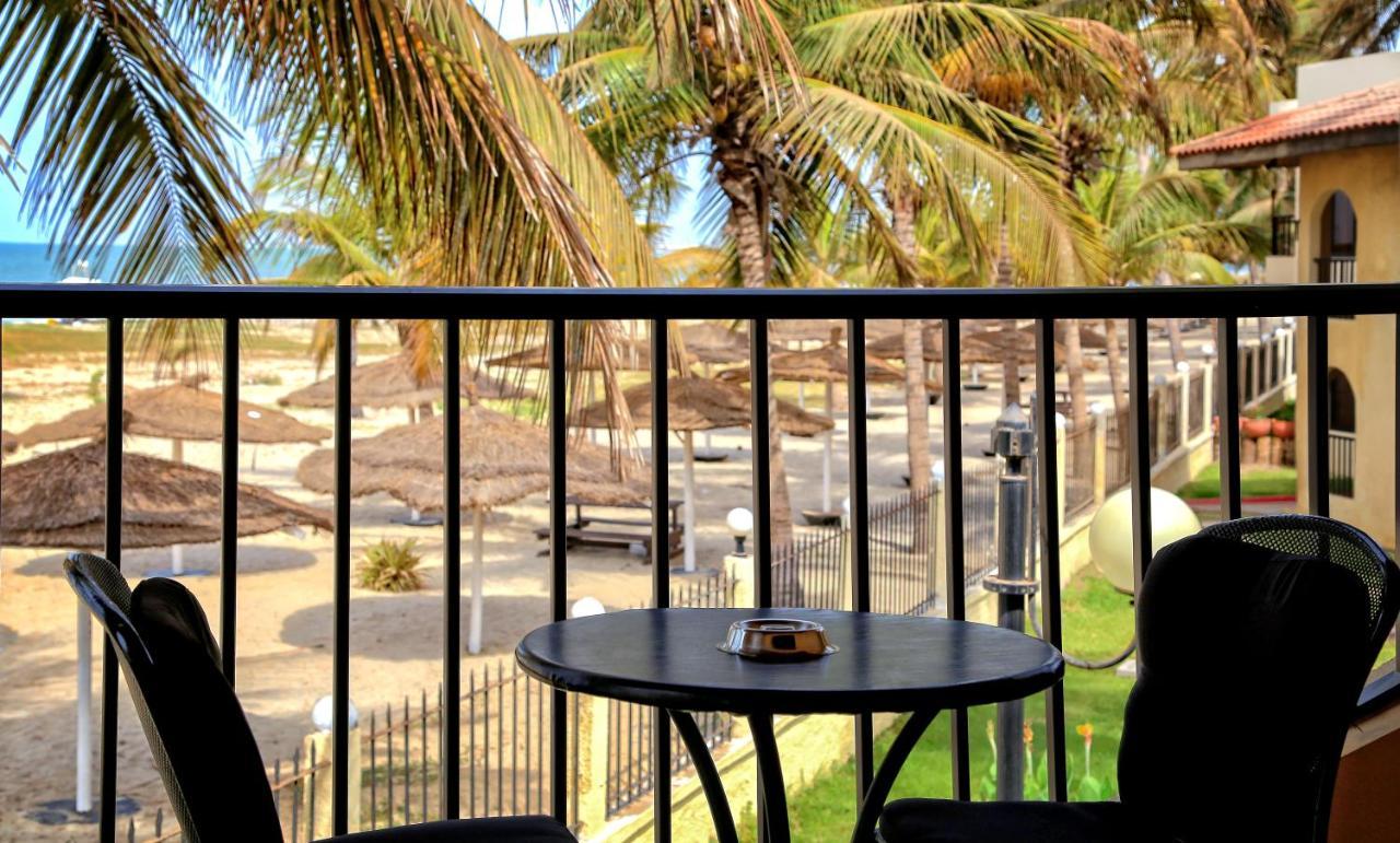 Ocean Bay Hotel & Resort Bakau Exterior photo