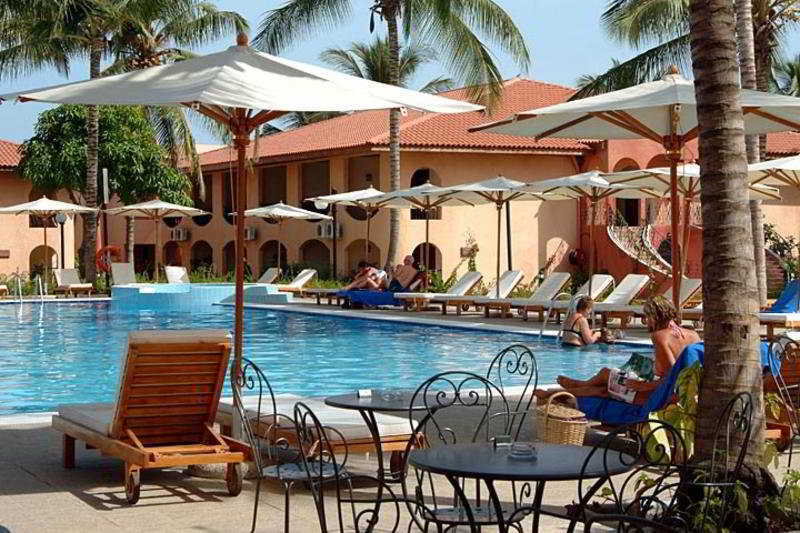 Ocean Bay Hotel & Resort Bakau Exterior photo