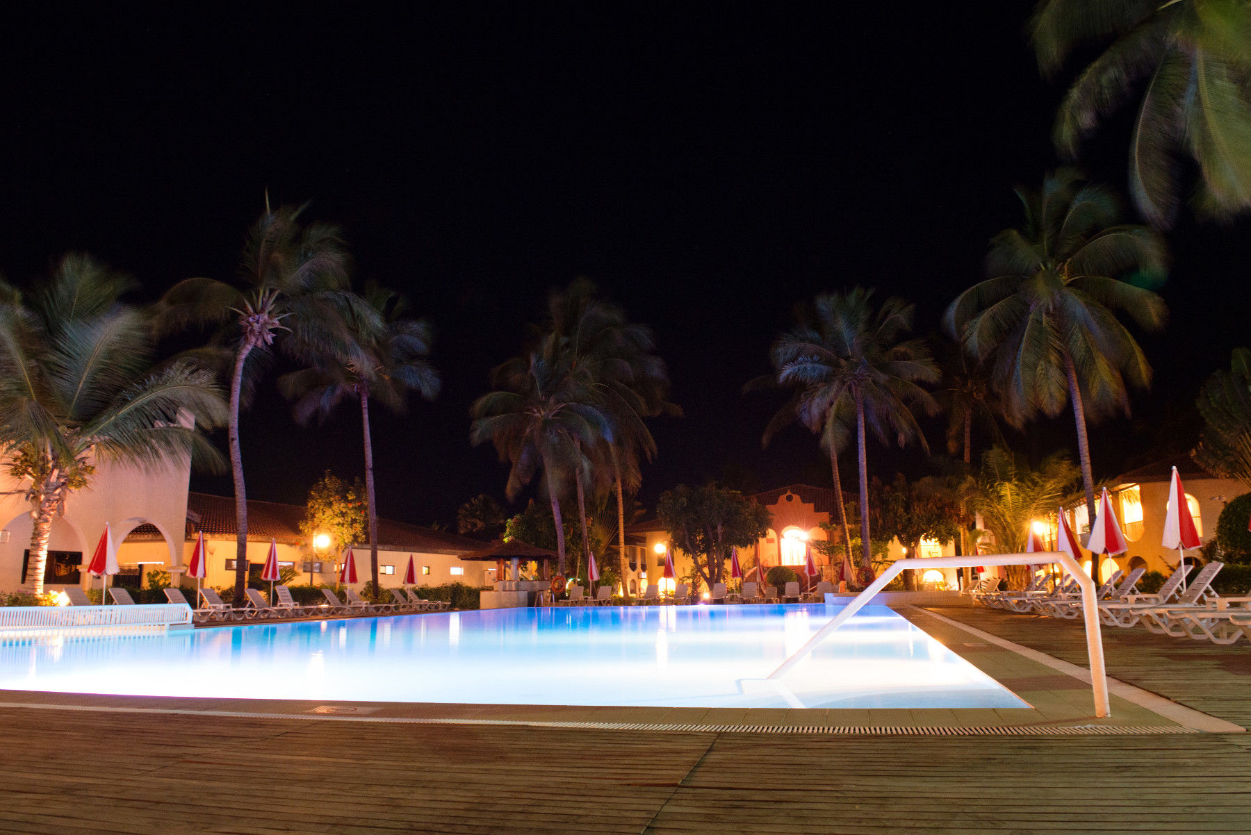 Ocean Bay Hotel & Resort Bakau Exterior photo
